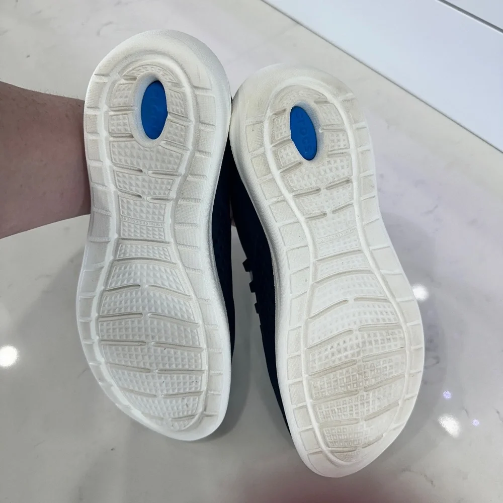 EUC/Like New Crocs LiteRide Pacer Sneakers - Picture 4 of 5